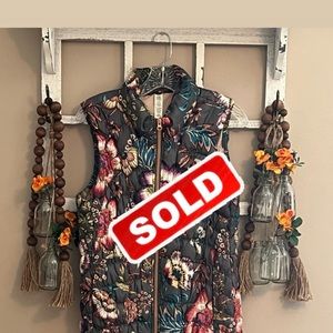 Anthropologie (Pure Love) Spring Floral Puffer Vest- Size M